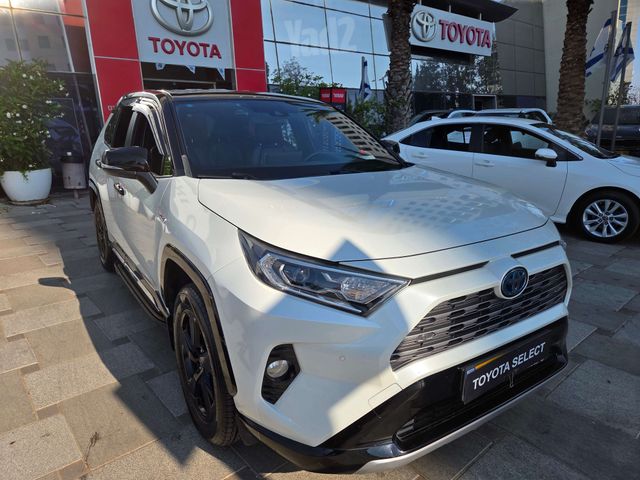 מודעת רכב טויוטה RAV4