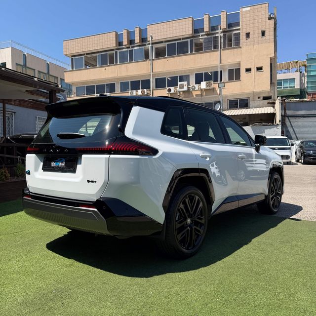טויוטה RAV4