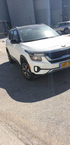 קיה סלטוס