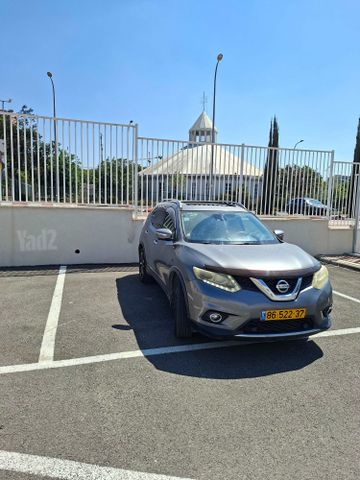 מודעת רכב ניסאן אקס טרייל