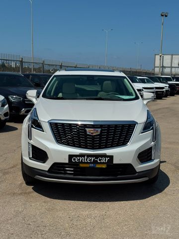 קאדילק XT5