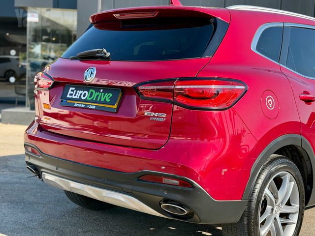 אם ג'י EHS PHEV