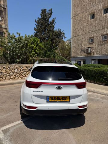 קיה ספורטז'