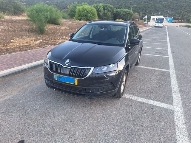 מודעת רכב סקודה קארוק