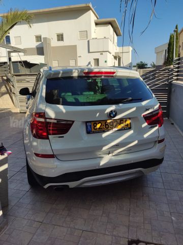 ב מ וו X3