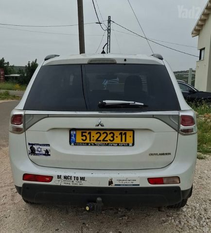 מיצובישי אאוטלנדר