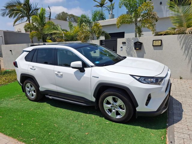 מודעת רכב טויוטה RAV4