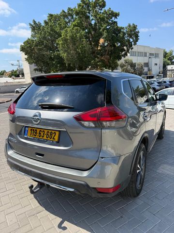 ניסאן אקס טרייל