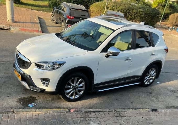 מודעת רכב מאזדה CX-5