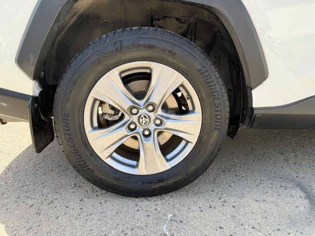טויוטה RAV4