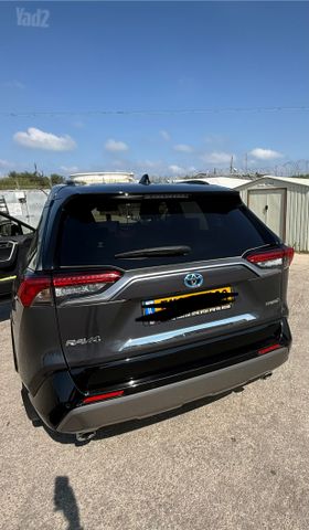 מודעת רכב טויוטה RAV4