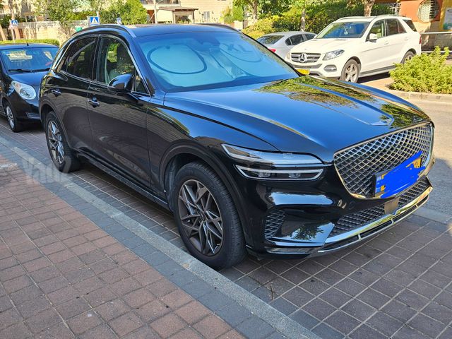 ג'נסיס GV70