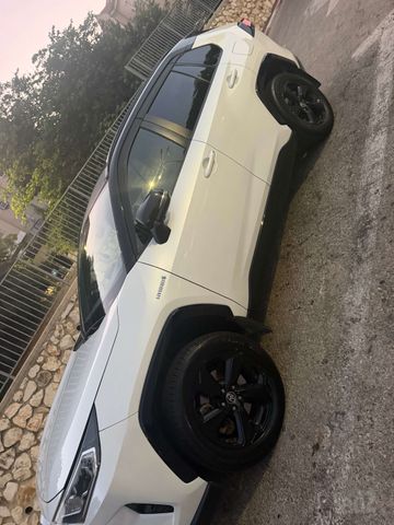 טויוטה RAV4