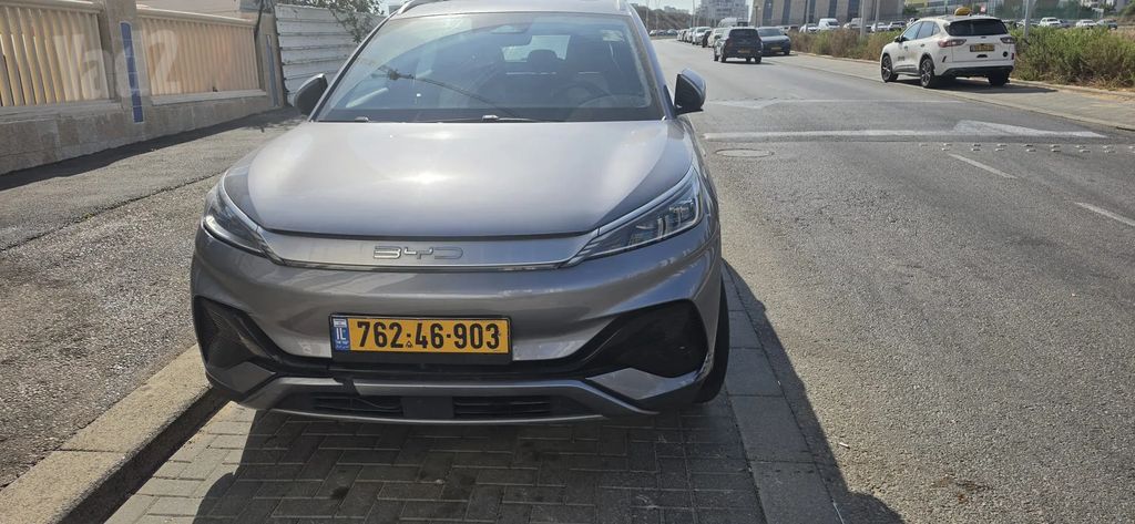מודעת רכב בי.ווי.די אטו 3