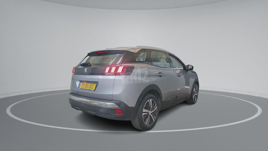 פיג'ו 3008