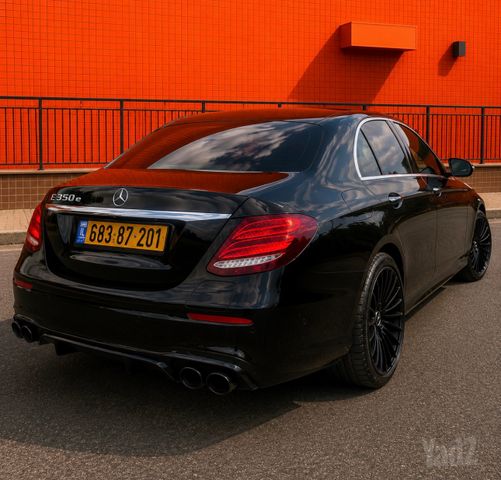 מרצדס-בנץ E-class