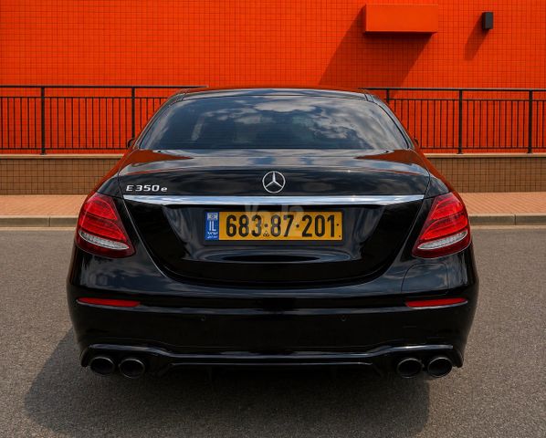 מרצדס-בנץ E-class