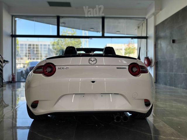 מאזדה MX-5