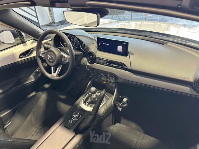 מאזדה MX-5