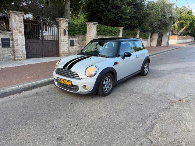 מודעת רכב מיני קופר