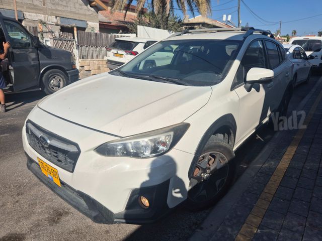 מודעת רכב סובארו XV