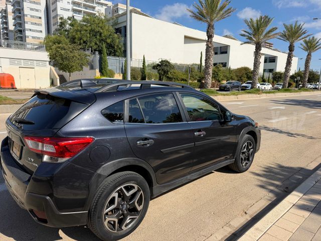 סובארו XV