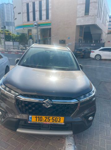 סוזוקי S-Cross
