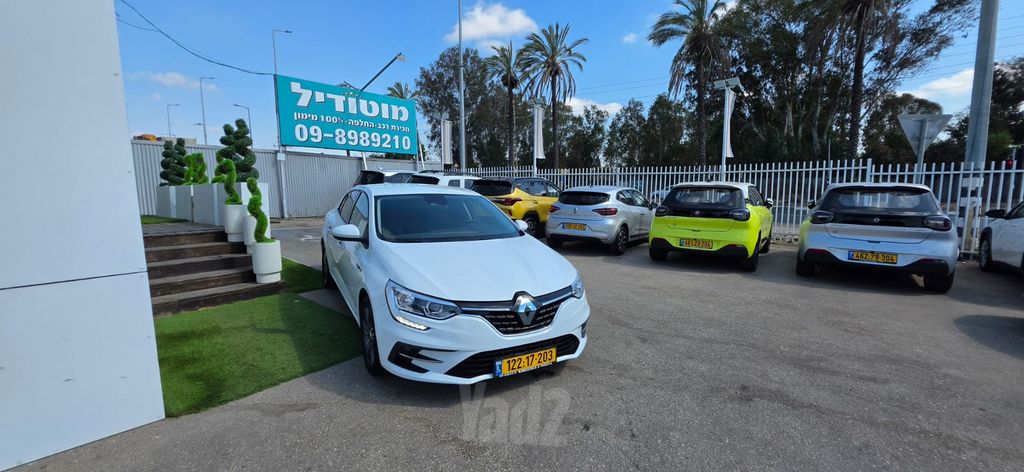 רנו מגאן