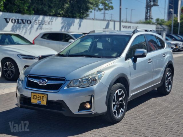 מודעת רכב סובארו XV