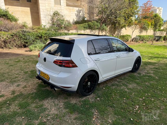 פולקסווגן גולף