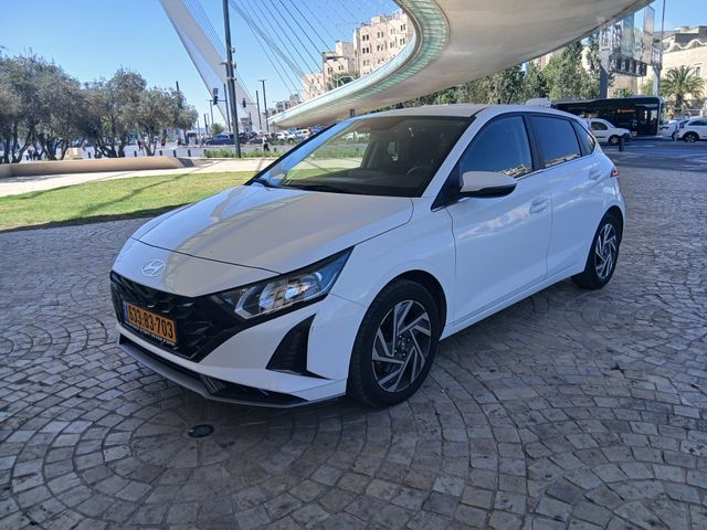 מודעת רכב יונדאי i20