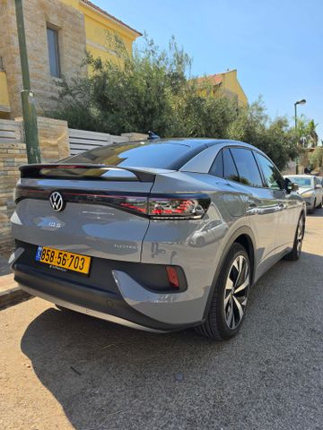 פולקסווגן ID.5