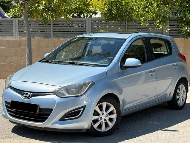 מודעת רכב יונדאי i20