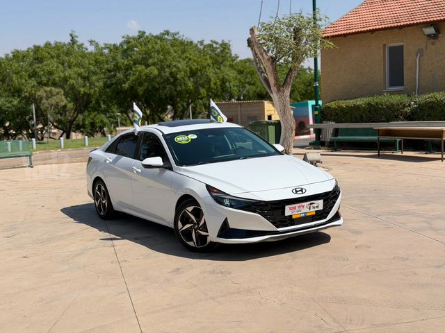 יונדאי אלנטרה