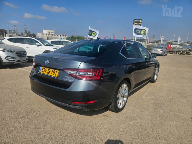סקודה סופרב