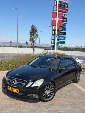 מודעת רכב מרצדס-בנץ E-class