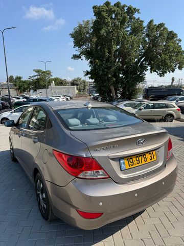 מודעת רכב יונדאי אקסנט i25