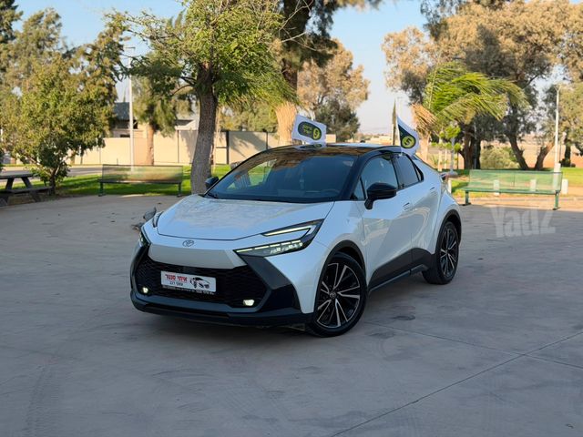 טויוטה C-HR