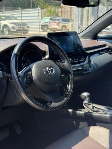 טויוטה C-HR