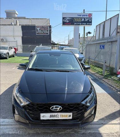 יונדאי i20