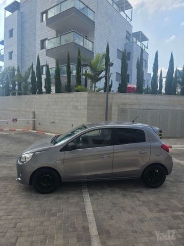 מיצובישי ספייס סטאר