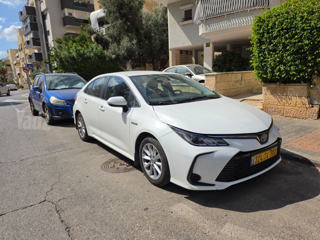 מודעת רכב טויוטה קורולה