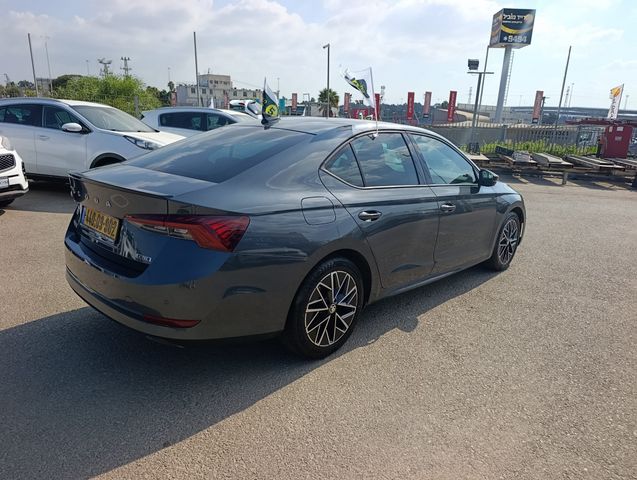 סקודה אוקטביה