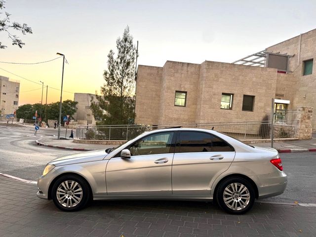 מרצדס-בנץ C-class