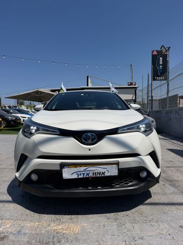 טויוטה C-HR