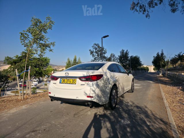 מאזדה 6
