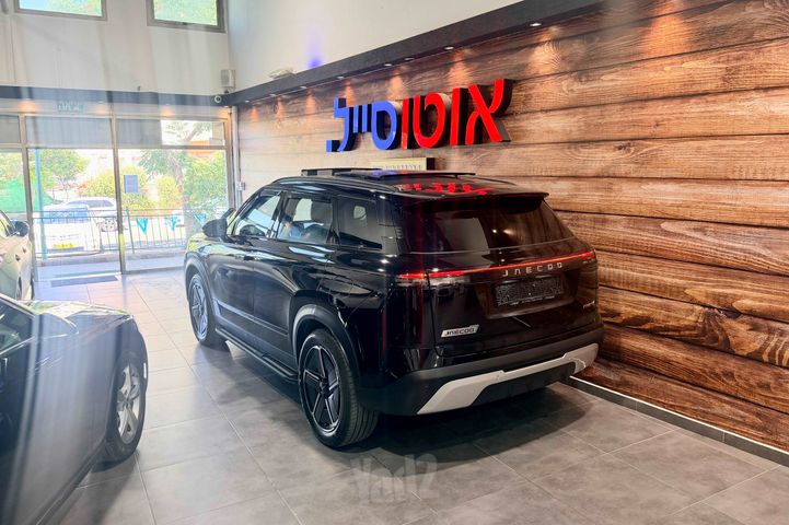 ג'אקו J5