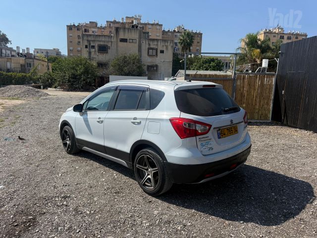 סוזוקי קרוסאובר