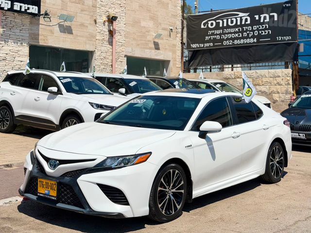מודעת רכב טויוטה קאמרי