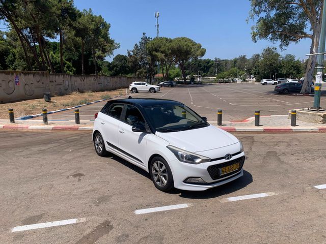 יונדאי i20